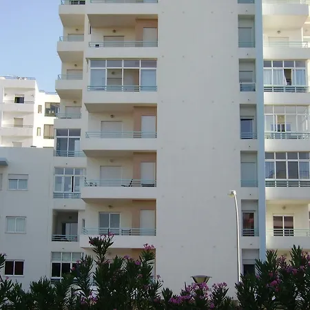 Colina Ferias- Garagem & Wifi