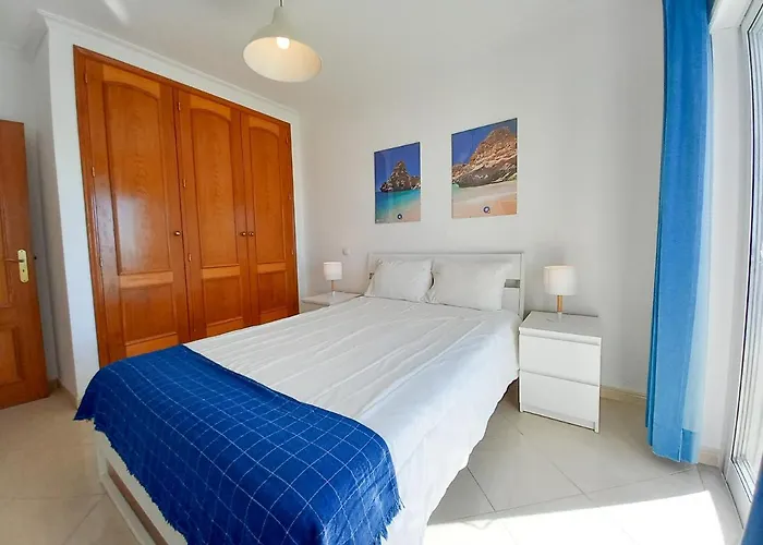 Colina Ferias- Garagem & Wifi