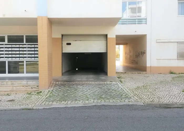 Apartamento Colina Ferias- Garagem & Wifi