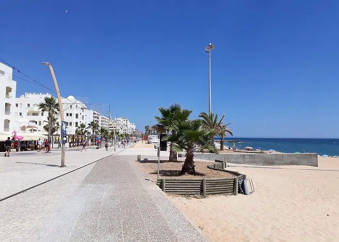 Colina Ferias- Garagem & Wifi