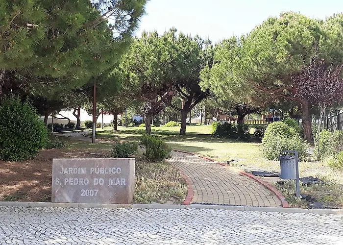 Colina Ferias- Garagem & Wifi Apartamento Quarteira