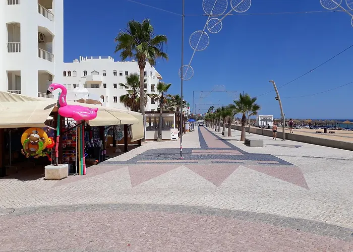 Colina Ferias- Garagem & Wifi